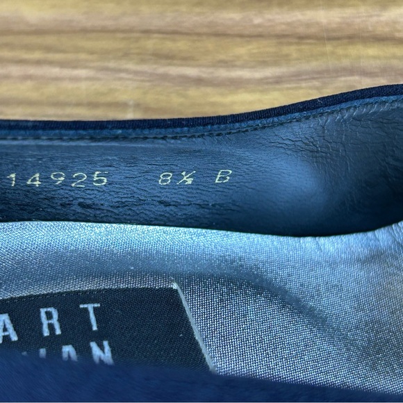 Vintage Stuart Weitzman Lorraine Navy Blue Fabric Pumps Worn Once - Size 8.5 - Picture 9 of 12